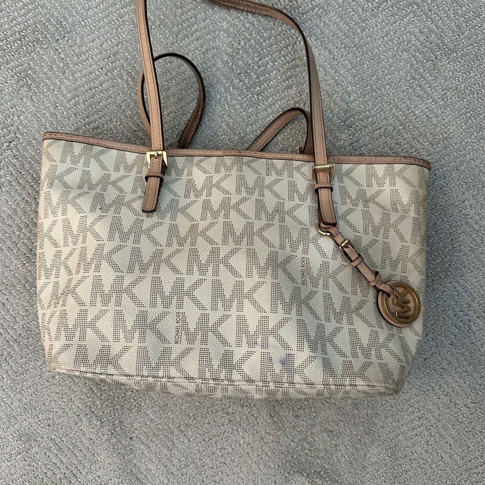 Michael Kors Logo Bag